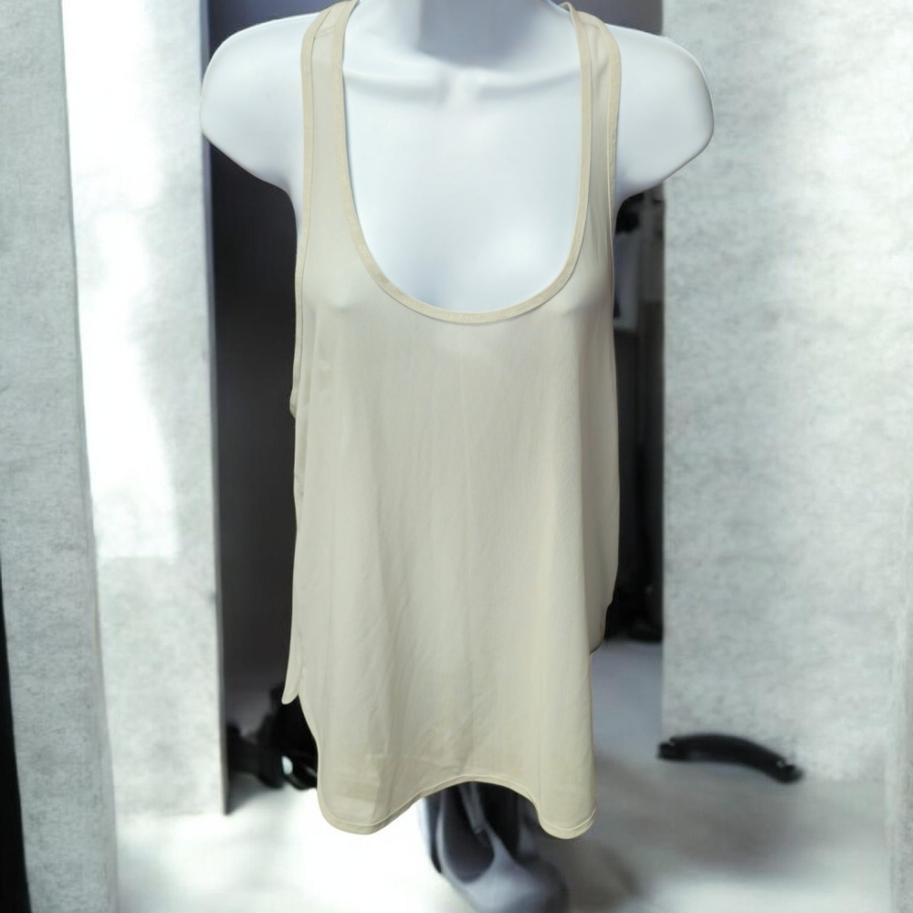 Women's Lululemon 105 singlet